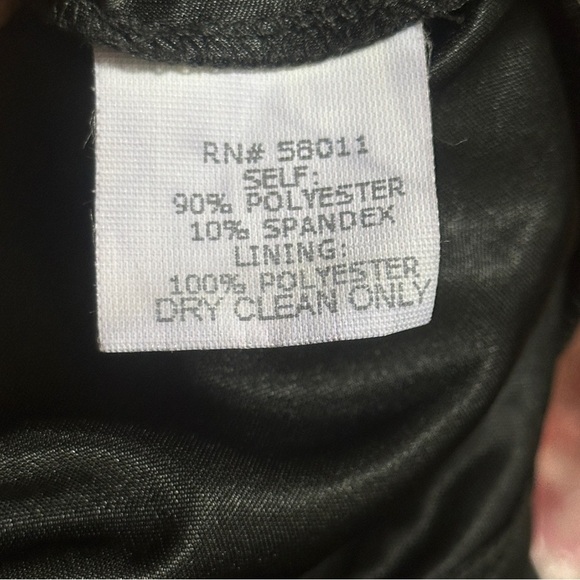 David Meister One Shoulder Black Velvet Gown Size 8 - Picture 7 of 11